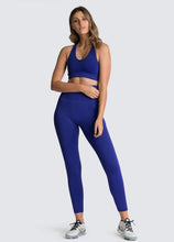 Load image into Gallery viewer, Seamless hyperflex leggings and top set
